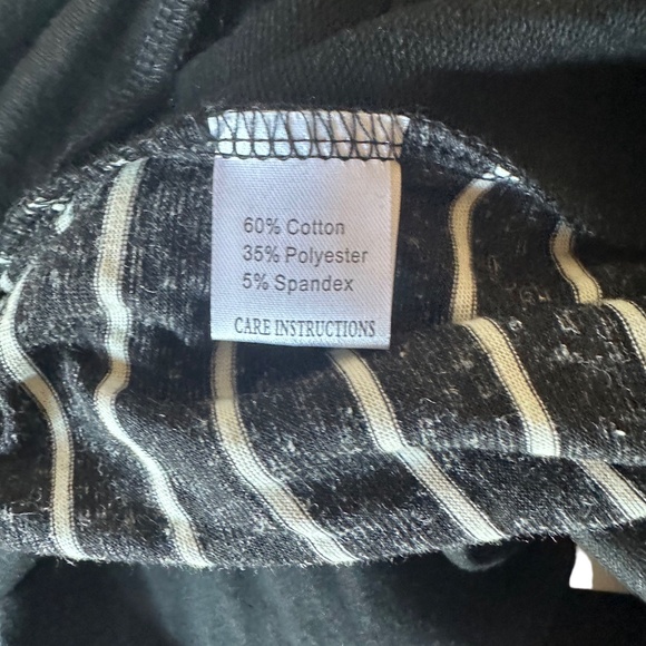 NWT Grace & Emma Black & White Striped Hoodie Sz XL - Picture 5 of 5